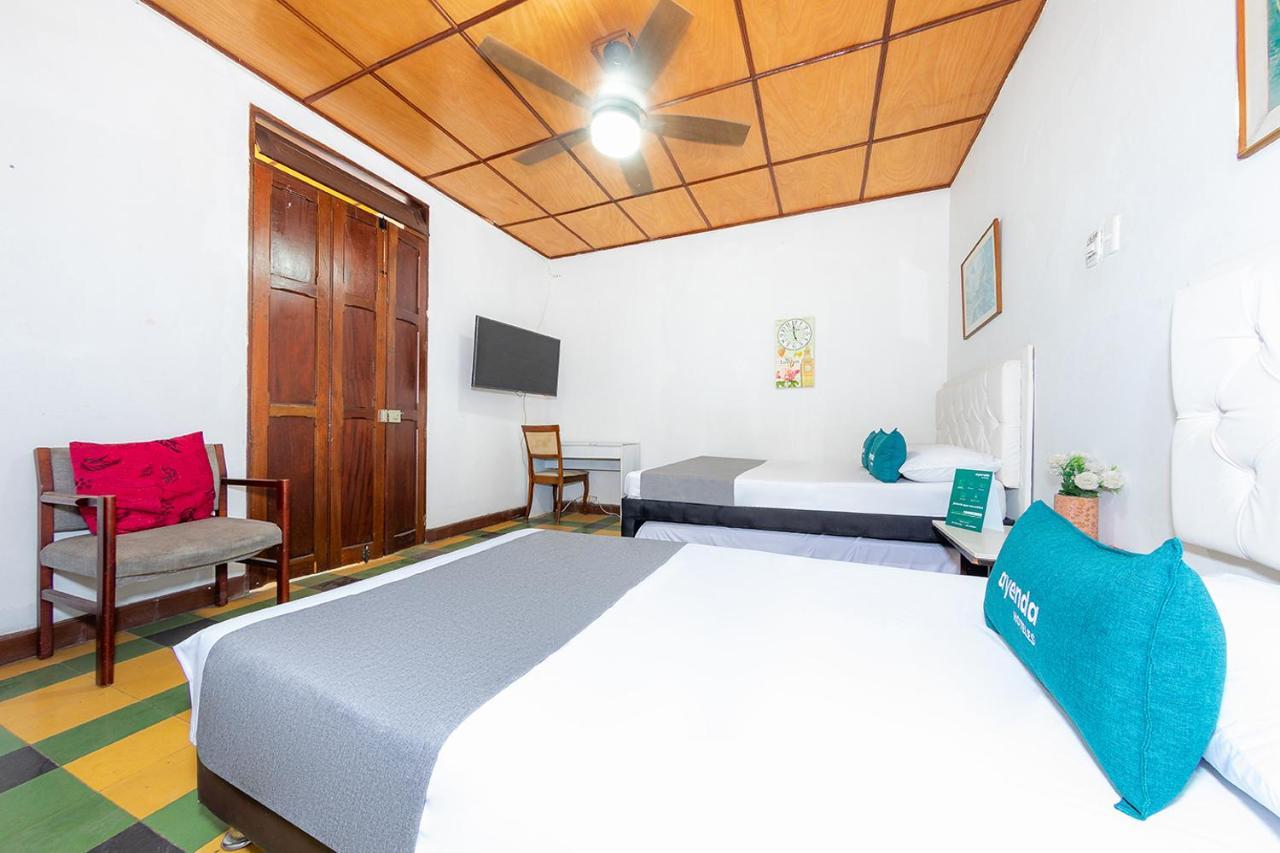 Ayenda Sarayu House Hotel Medellin Ngoại thất bức ảnh