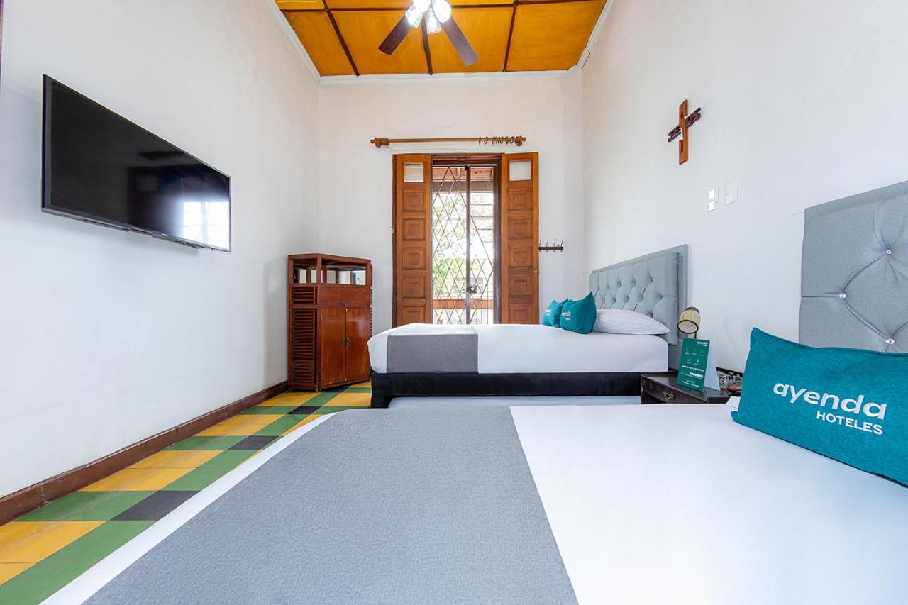 Ayenda Sarayu House Hotel Medellin Ngoại thất bức ảnh